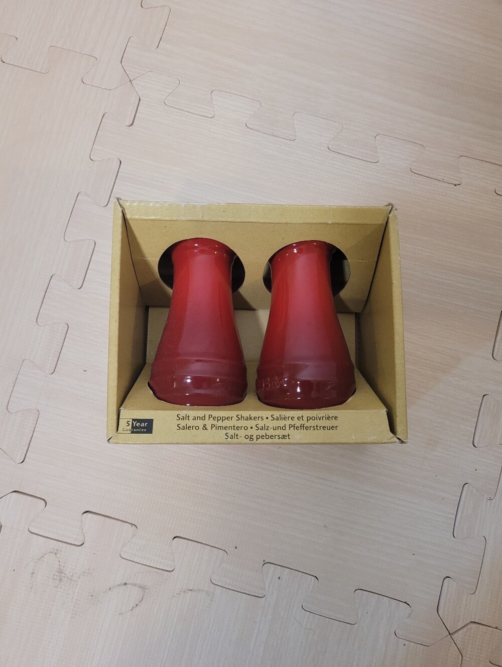 Le Creuset Dark Red Salt And Pepper Shakers New In Box
